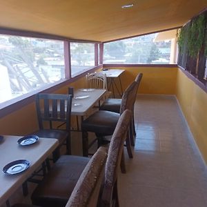 Habitación Estándar con 2 Camas Individuales